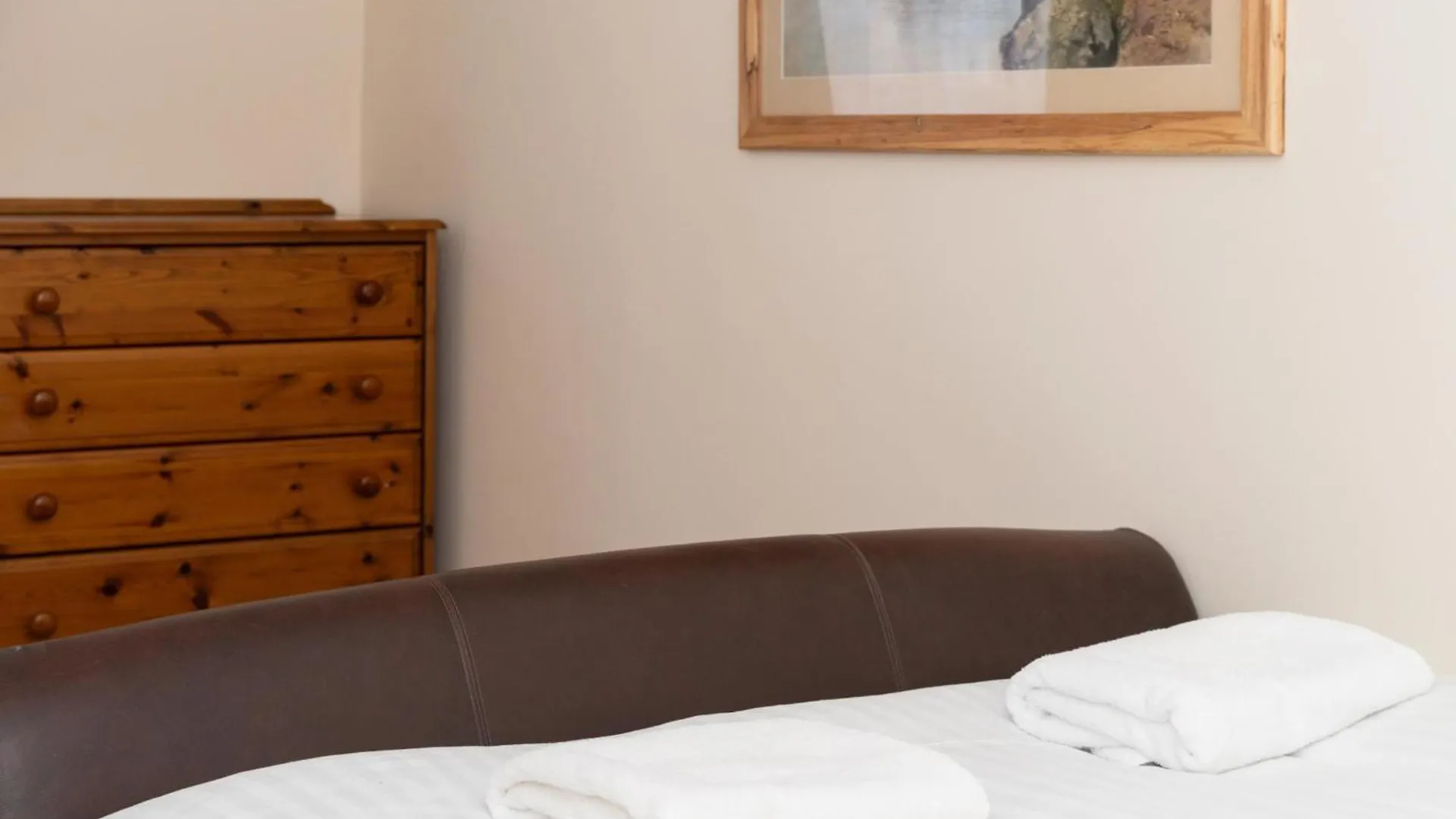 Appartamento Brilliantly Located 2Bd Flat Heart Of Edinburgh! 0*, Edimburgo